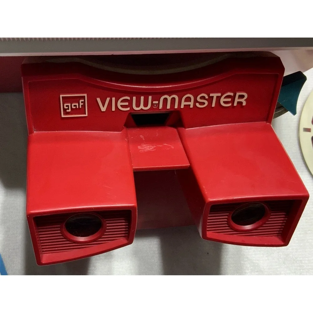View-Master 1960 Viewer & Library Chest-Case With 72 Reels -National‎ Parks